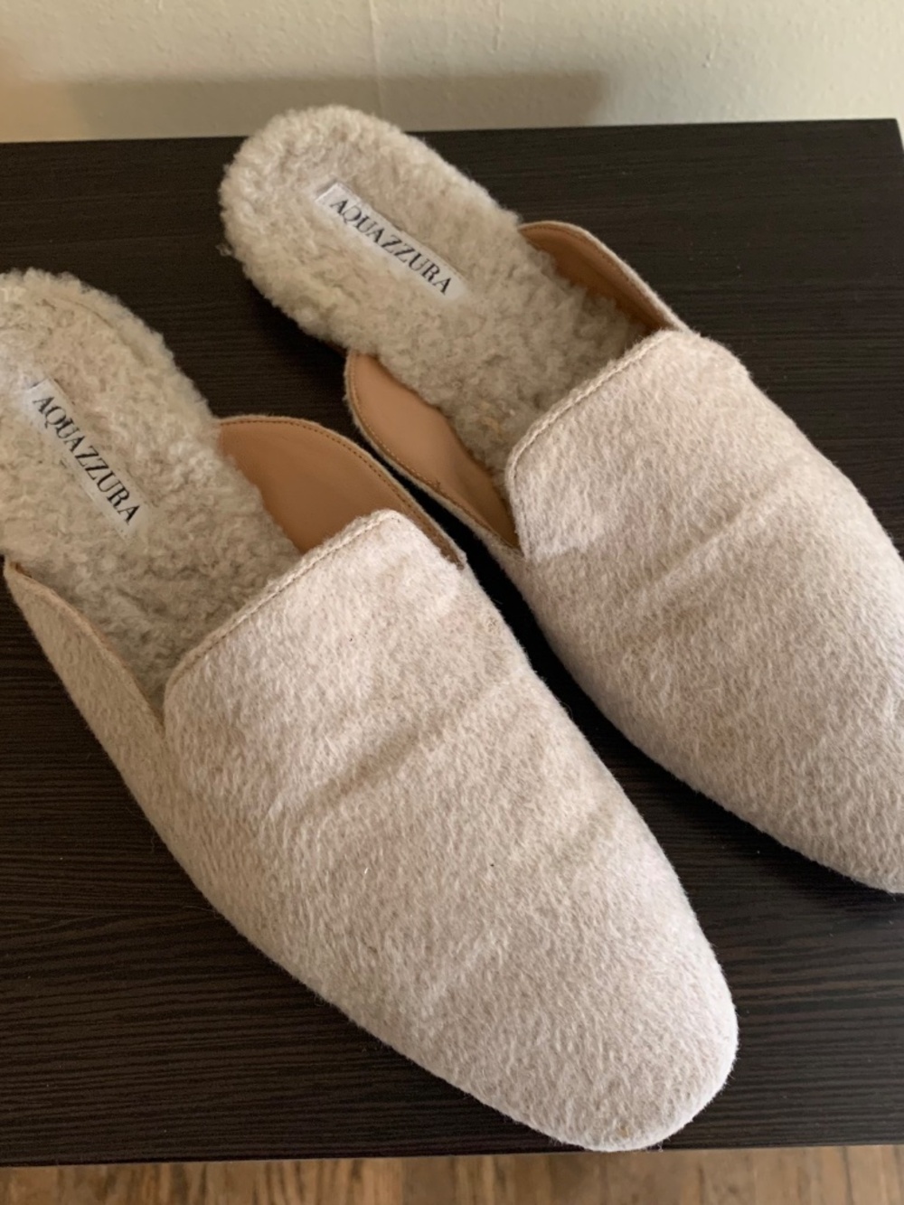 Aquazzura Shearling lined Mules / Slippers (39 / 9)